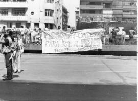 Manifestación de Fech contra Pinochet