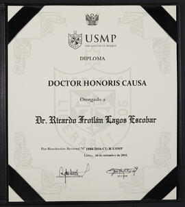 Doctor Honoris Causa Universidad San Martín de de Porres 4