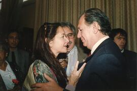 Ministro de Educación junto a Gloria Lazo