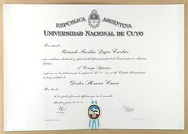 Diploma Doctor Honoris Causa otorgado por la Universidad Nacional de Cuyo a Ricardo Lagos