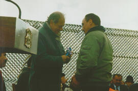 Inauguración de Edificio de Ministerio de Obras Públicas y de Camino Costero en Estrecho de Magal...