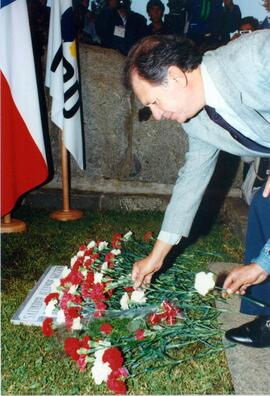 Acto en memoria de Salvador Allende en Cementerio General