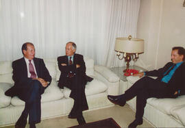 Visita de Ministros de Hacienda de Bolivia Fernando Cossio y de Economía de Chile Alvaro García