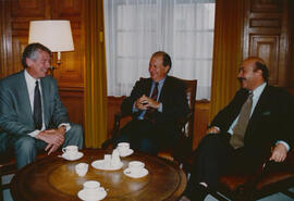 Ministro de Obras Públicas de gira por Holanda