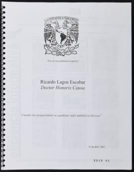 Recortes de prensa relativos a Entrega de Doctorado Honoris Causa a Ricardo Lagos E. en Universid...