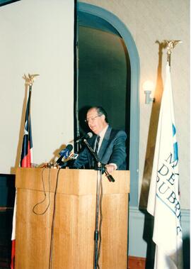 Conferencia de prensa del Ministro de Obras Públicas Ricardo Lagos