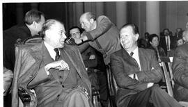 Ministro de Educación Junto a Presidente de la República en Aniversario de Internado Nacional Bar...