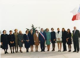 Presidente Eduardo Frei R. junto a esposas/os de sus ministros