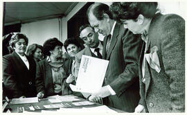 Celebración Día Internacional de la Alfabetización en Liceo Metropolitano de Educación de Adultos