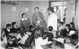 Ministro de Educación visita escuela del Programa 900 escuelas en 8º región