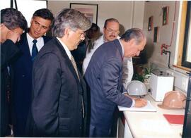 Visita del Ministro de Obras Públicas a Obras Refinería Concepción