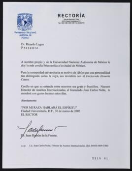 Carpeta relativa a Entrega de Doctorado Honoris Causa a Ricardo Lagos E. en Universidad Autónoma ...