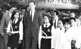 Ministro de Educación Visita a Escuela del Programa 900 Escuelas en Talcahuano