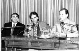 Encuentro de Joan Manuel Serrat con la Cultura