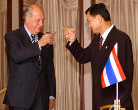 XI Cumbre de APEC 2003, Tailandia