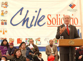 Reunión con beneficiarios del programa Chile Solidario