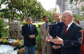 Inauguración Plaza Pablo Neruda - Río de Janeiro