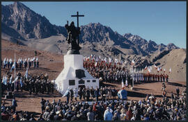 Asistencia del Presidente de la República a Conmemoración del Cristo Redentor  12