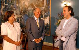 El Presidente Ricardo Lagos recibe a Joan Manuel Serrat