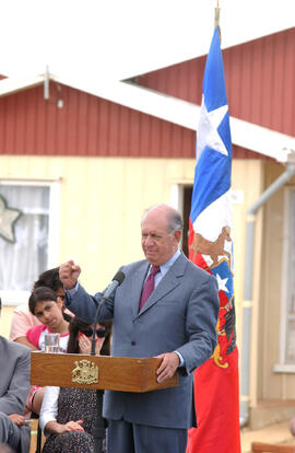 Inauguración del Conjunto Habitacional Villa Los Alcaldes, Valdivia