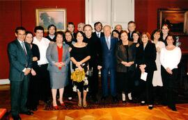 Visita de Joan Manuel Serrat al Palacio de La Moneda