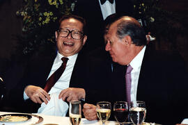 Cena ofrecida a Presidente de China, Jiang Zemin