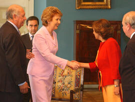 Primer Mandatario Ricardo Lagos, recibe a la Presidenta de Irlanda, Mary McAleese