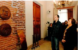 Visita al Palacio de La Moneda del cantante español, Miguel Bosé