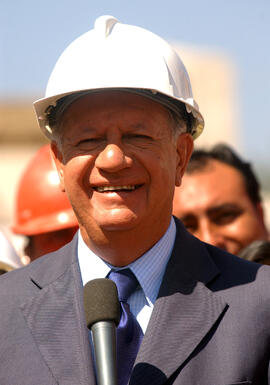 Presidente de la República en Visita Inspectiva a las Obras de Construcción del Conjunto Habitaci...