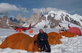 Presidente de la República Visita Campos de Hielo Sur