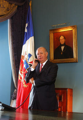 Presidente Ricardo Lagos Conversa Telefónicamente con Presidenta Electa Michelle Bachelet