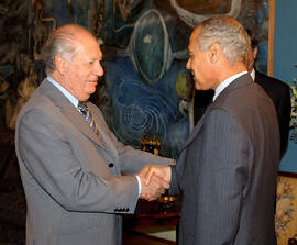 Recibe al Ministro de RR.EE. de Egipto