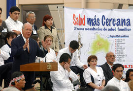 Inauguración Consultorio Raúl Silva Henríquez