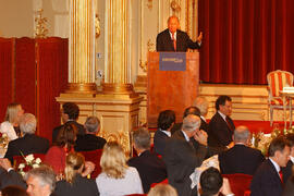 Almuerzo y Exposición ante el Executive Club