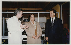 Visita Instituto Teletón Santiago. Señora Luisa Durán 11