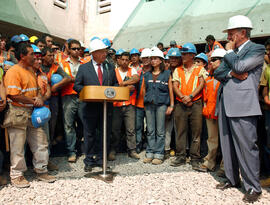 Presidente de la República en Visita Inspectiva a las Obras de la Cárcel Santiago I