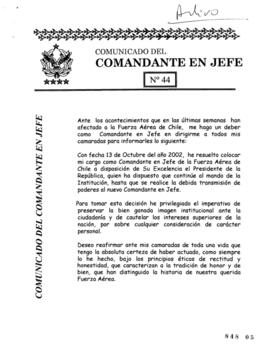 Comunicado de Comandante en Jefe de la Fuerza Aérea relativo a Disposición de su Cargo