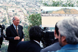 Visita el Parque Metropolitano para informase del Proyecto de Reforestación