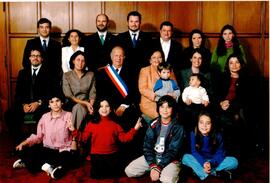 Fotografía oficial de la familia del Presidente de la República en Cerro Castillo