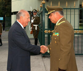 Homenaje de Carabineros de Chile al Presidente de la República