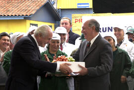 Visita a empresa exportadora Prunesco S.A