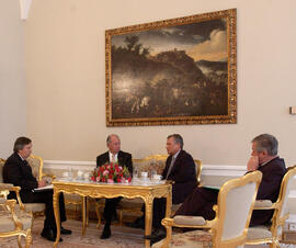 Bienvenida y Encuentro con el Presidente de Polonia