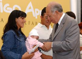 Cierre de Campaña de Alfabetización Contigo Aprendo 2004