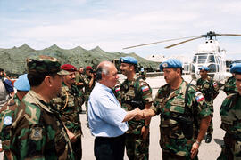 Saludo al contingente chileno en Timor Oriental