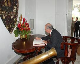 Visita al Gobernador General de Barbados