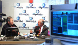 Entrevista con Radio Cooperativa