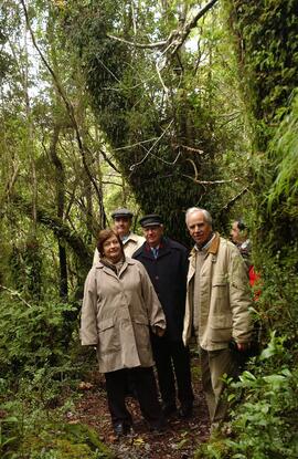 Recorrido por Terrenos de Nuevo Santuario de la Naturaleza Parque Pumalín
