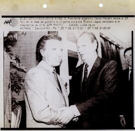 Copia de Fotografía del Encuentro entre el Presidente Argentino Carlos Menem y Ricardo Lagos en s...