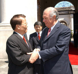 Término de Visita Oficial del Presidente de Vietnam