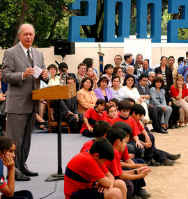 Entrega de certificados de asignación de excelencia académica
